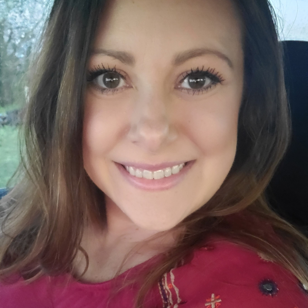 Meet your Posher, Shana